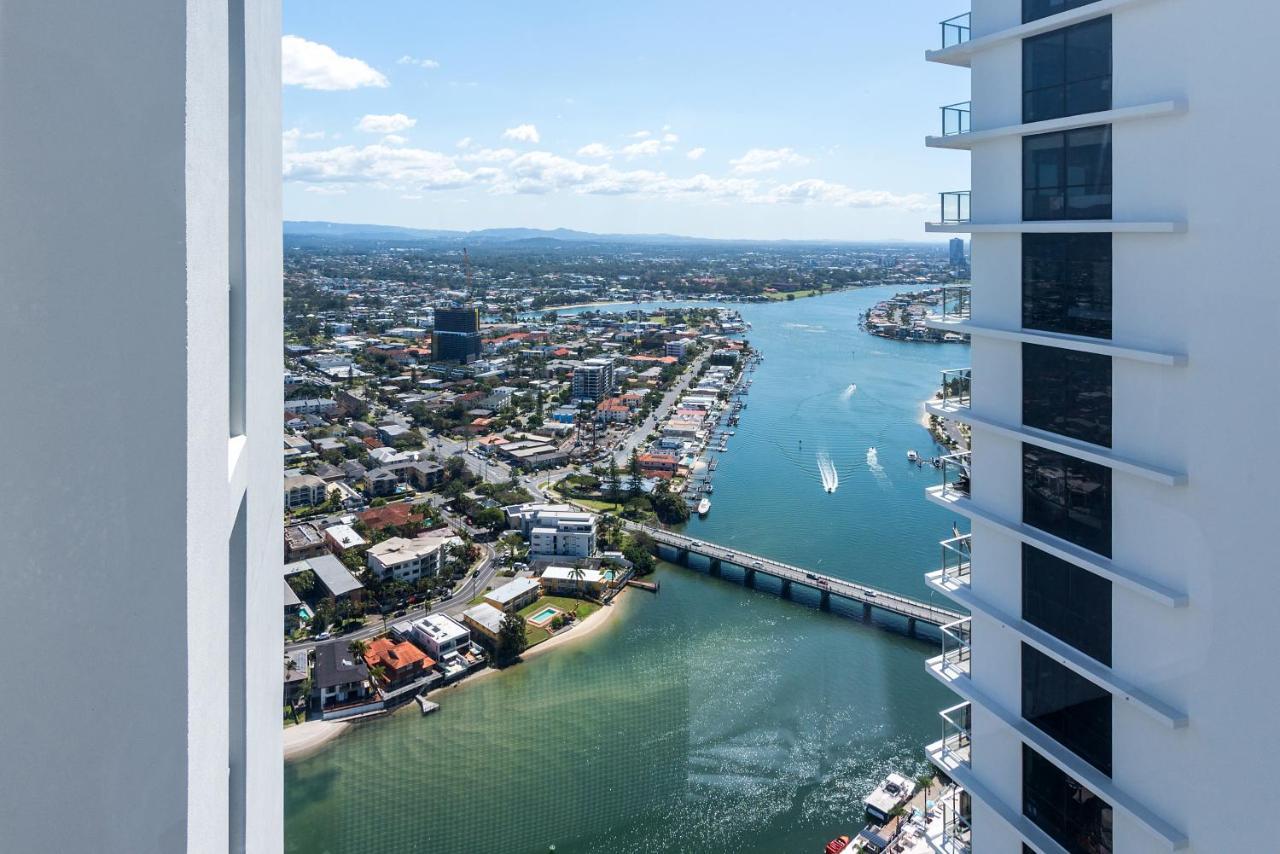 Circle On Cavill - Hosted By Coastal Letting