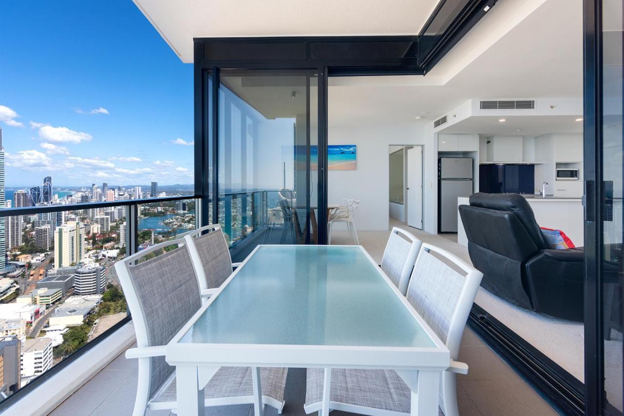 Circle On Cavill - Hosted By Coastal Letting Apartment Gold Coast